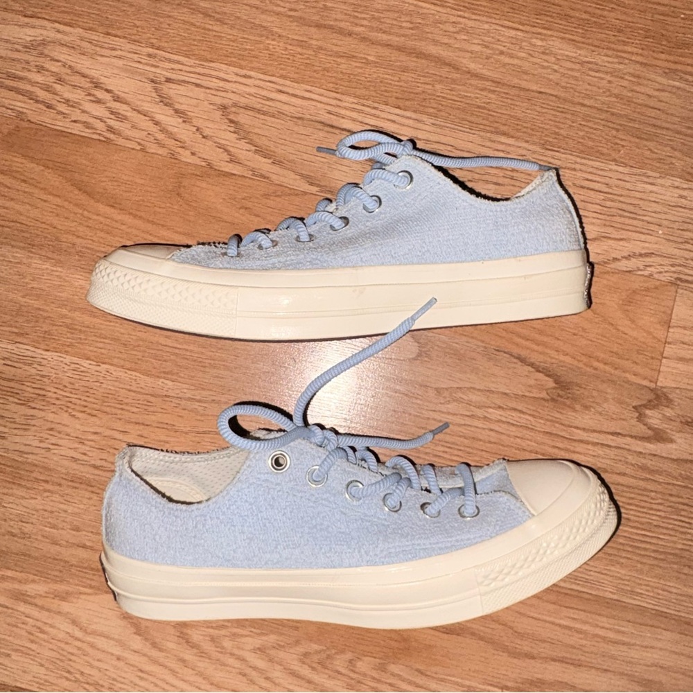 Converse Sneakers - Picture 3 of 7